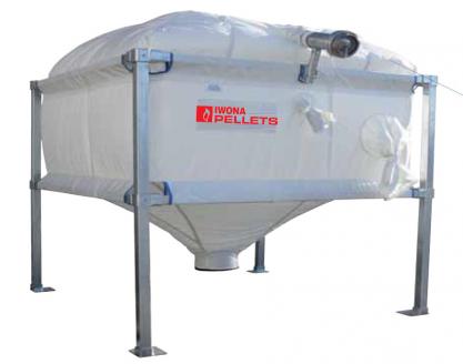 Canvas tanks for storing pellets with a capacity of 2.4 t - 7.6 t